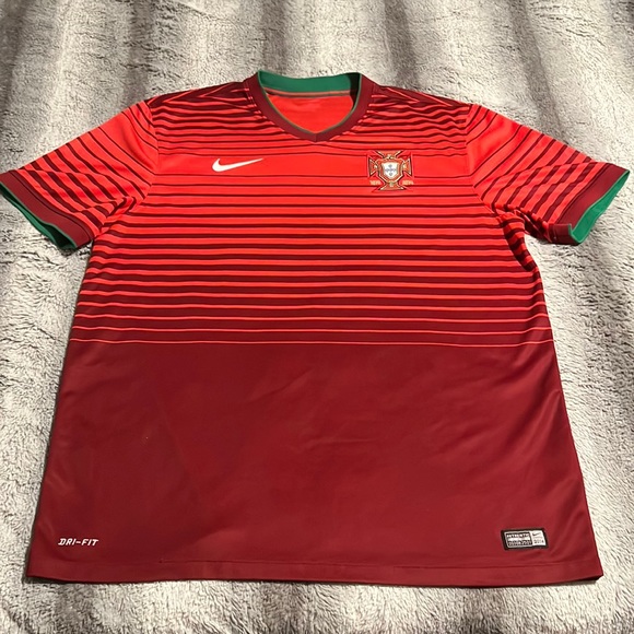 Nike Other - Portugal 🇵🇹 2013-14 Nike Home National Team Jersey